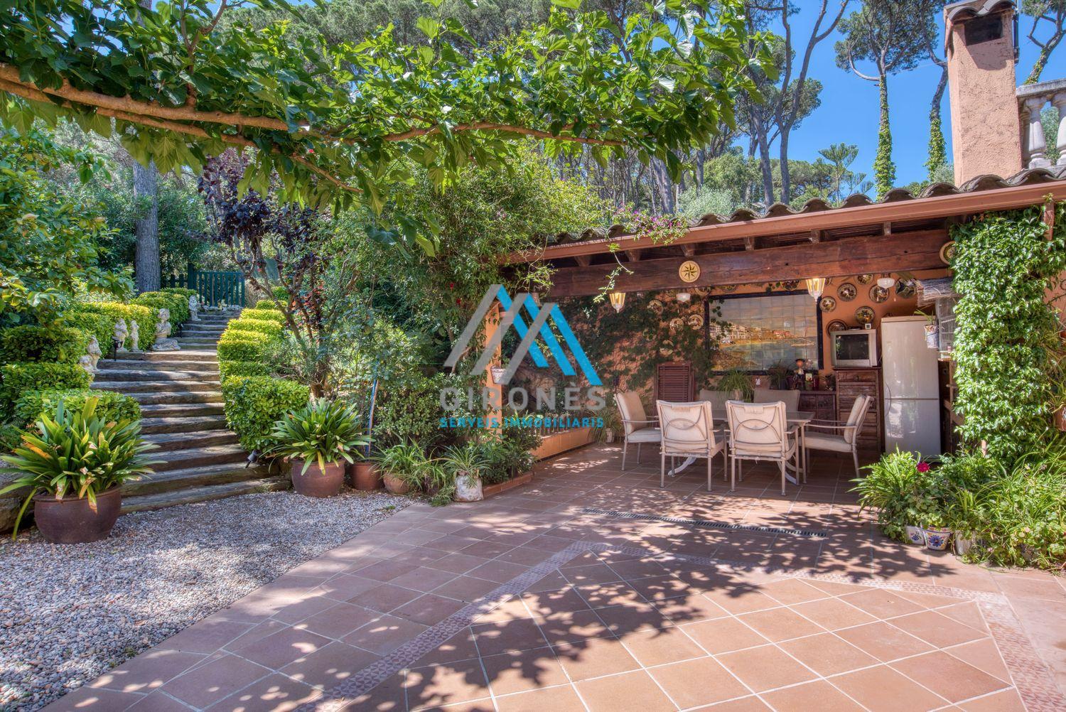 For sale of chalet in Calella de Palafrugell