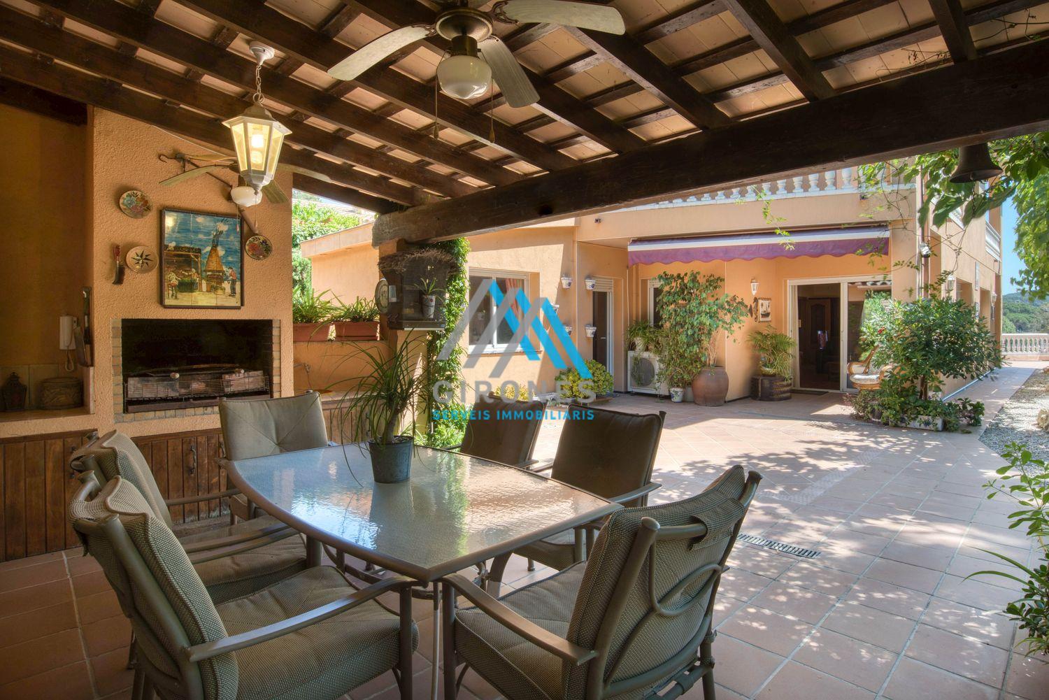 For sale of chalet in Calella de Palafrugell