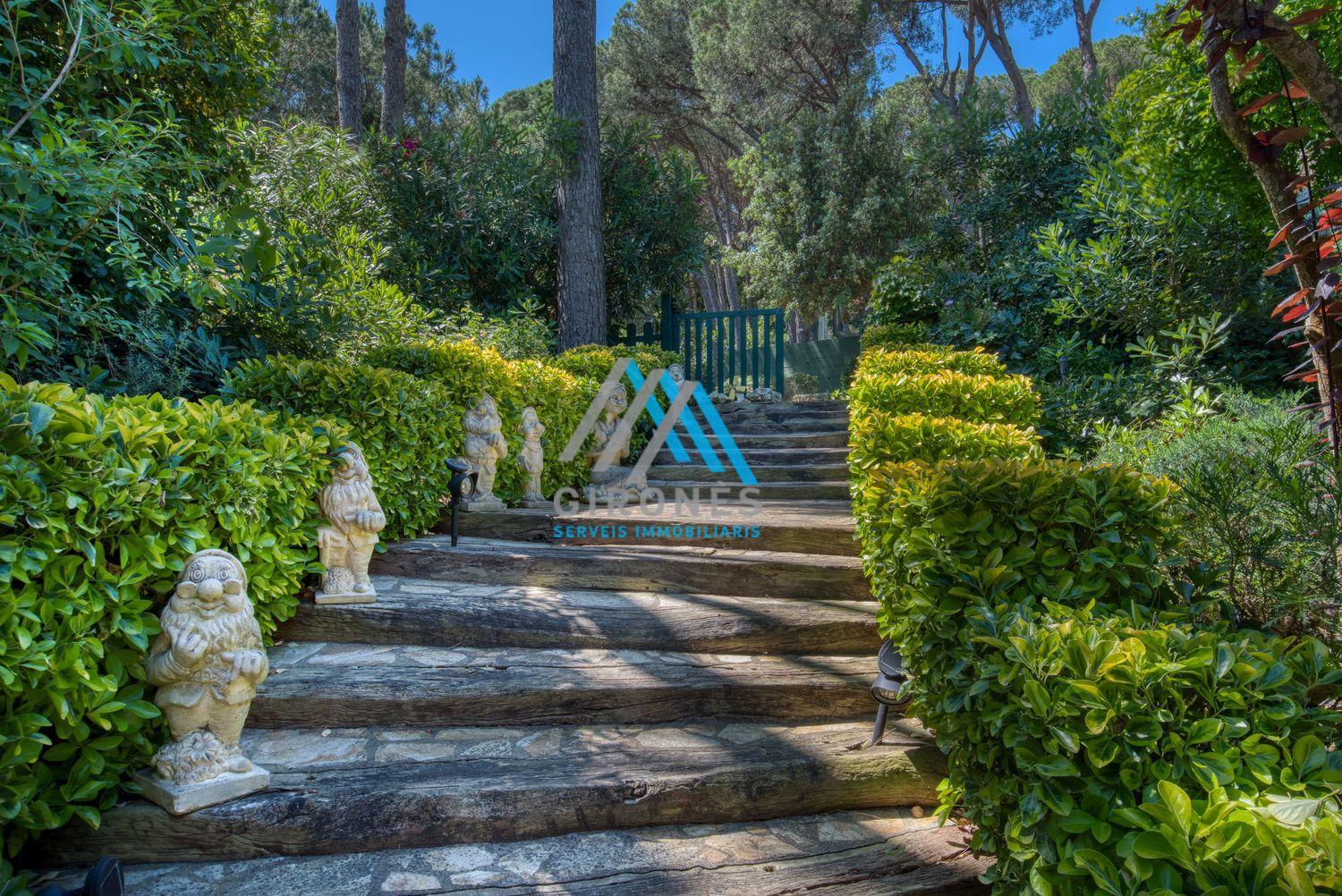 For sale of chalet in Calella de Palafrugell