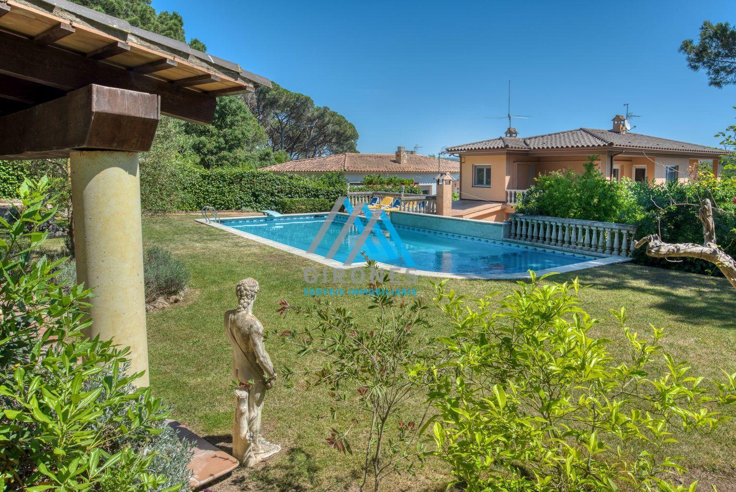 For sale of chalet in Calella de Palafrugell
