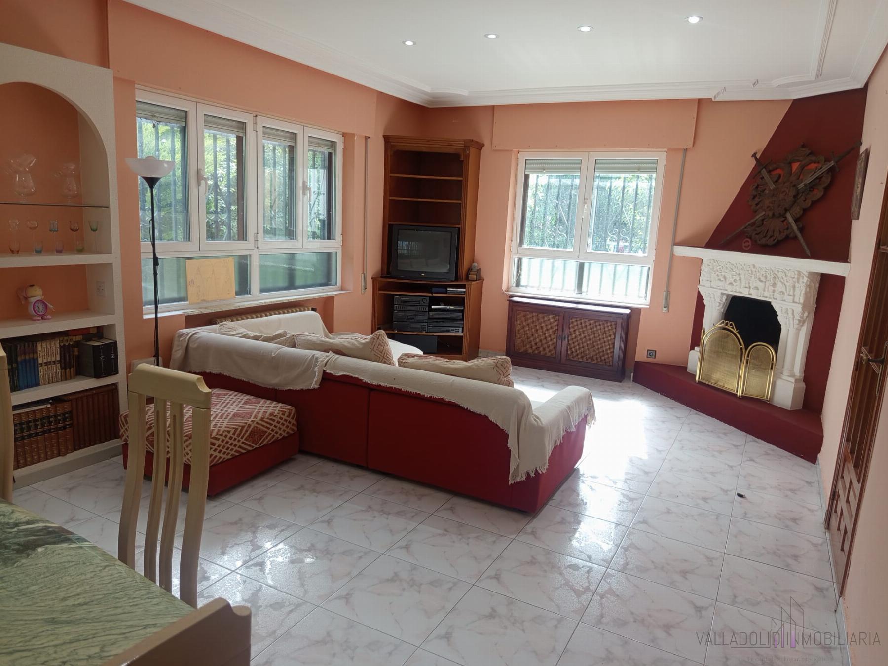 Venta de chalet en Tudela de Duero