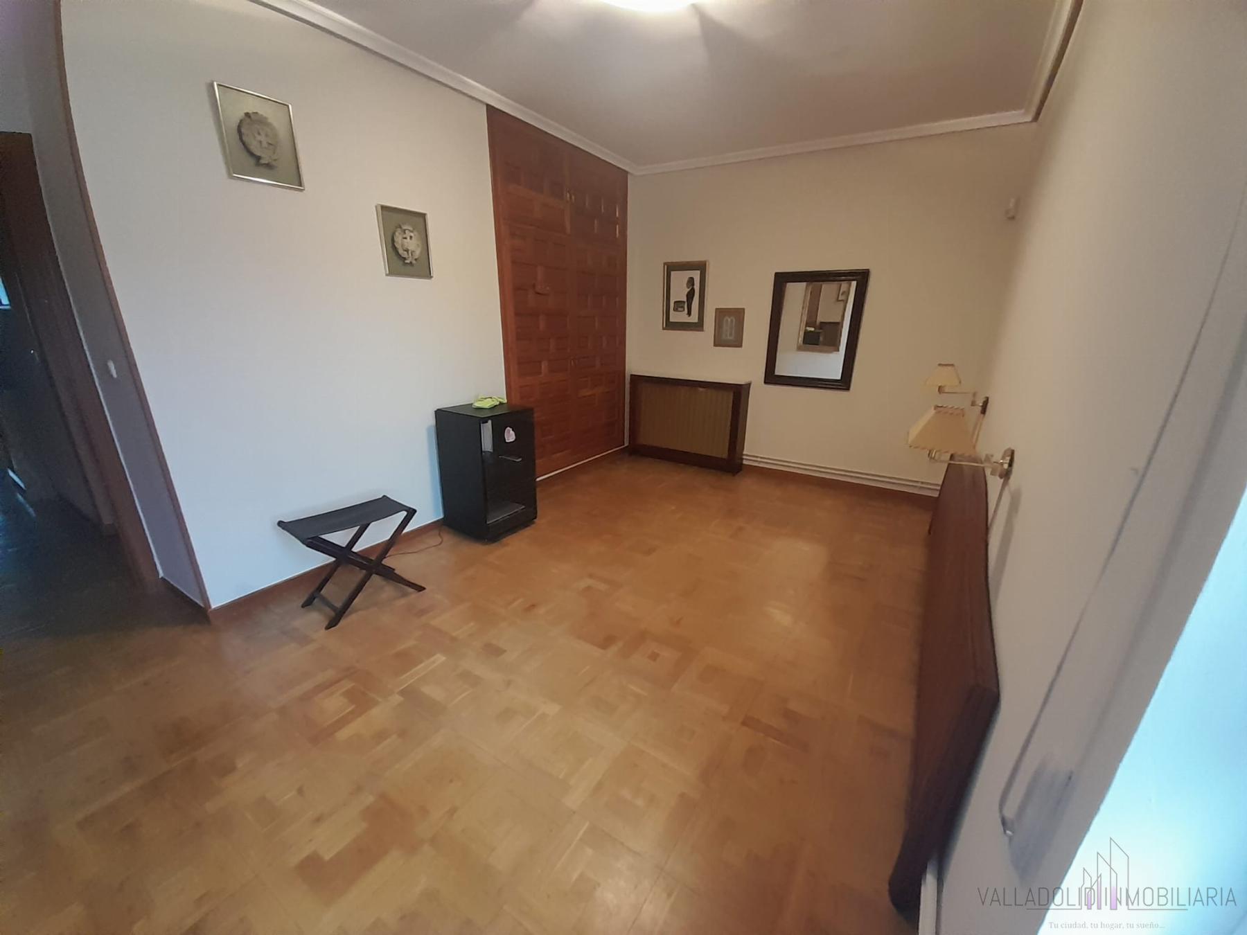 Venta de chalet en Tudela de Duero