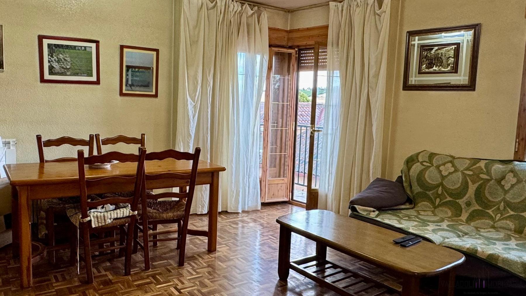 Venta de piso en Fuensaldaña