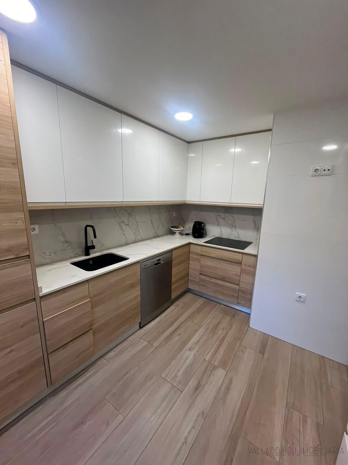 Venta de piso en Fuensaldaña