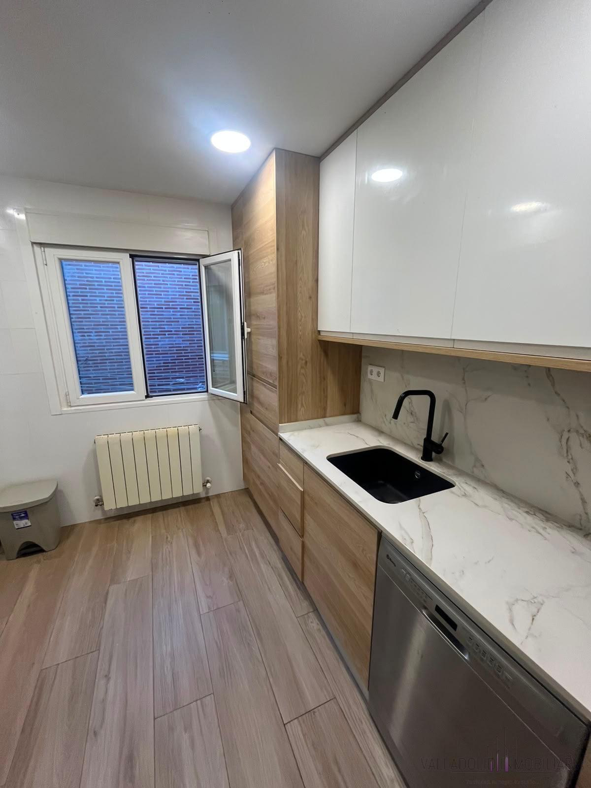 Venta de piso en Fuensaldaña