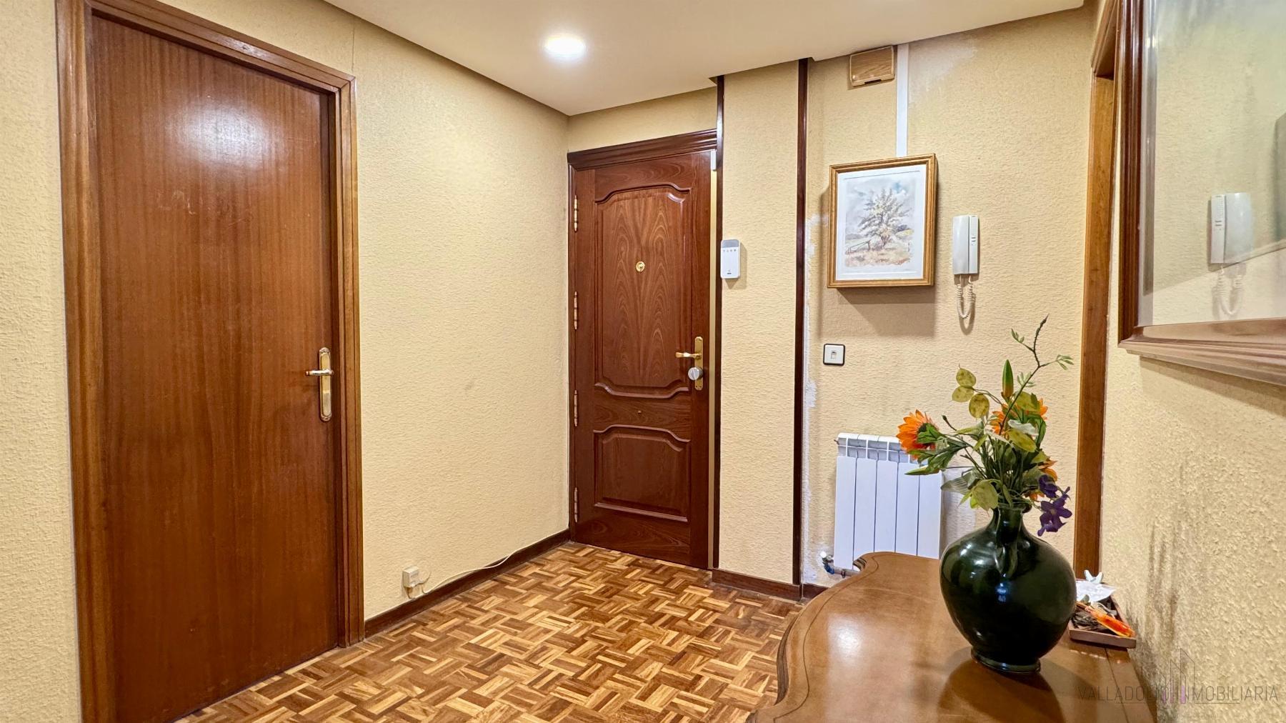 Venta de piso en Fuensaldaña