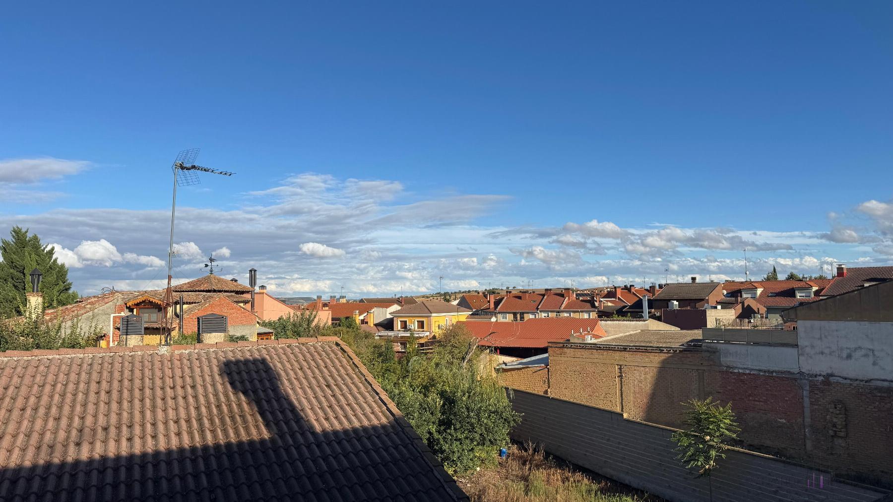 Venta de piso en Fuensaldaña