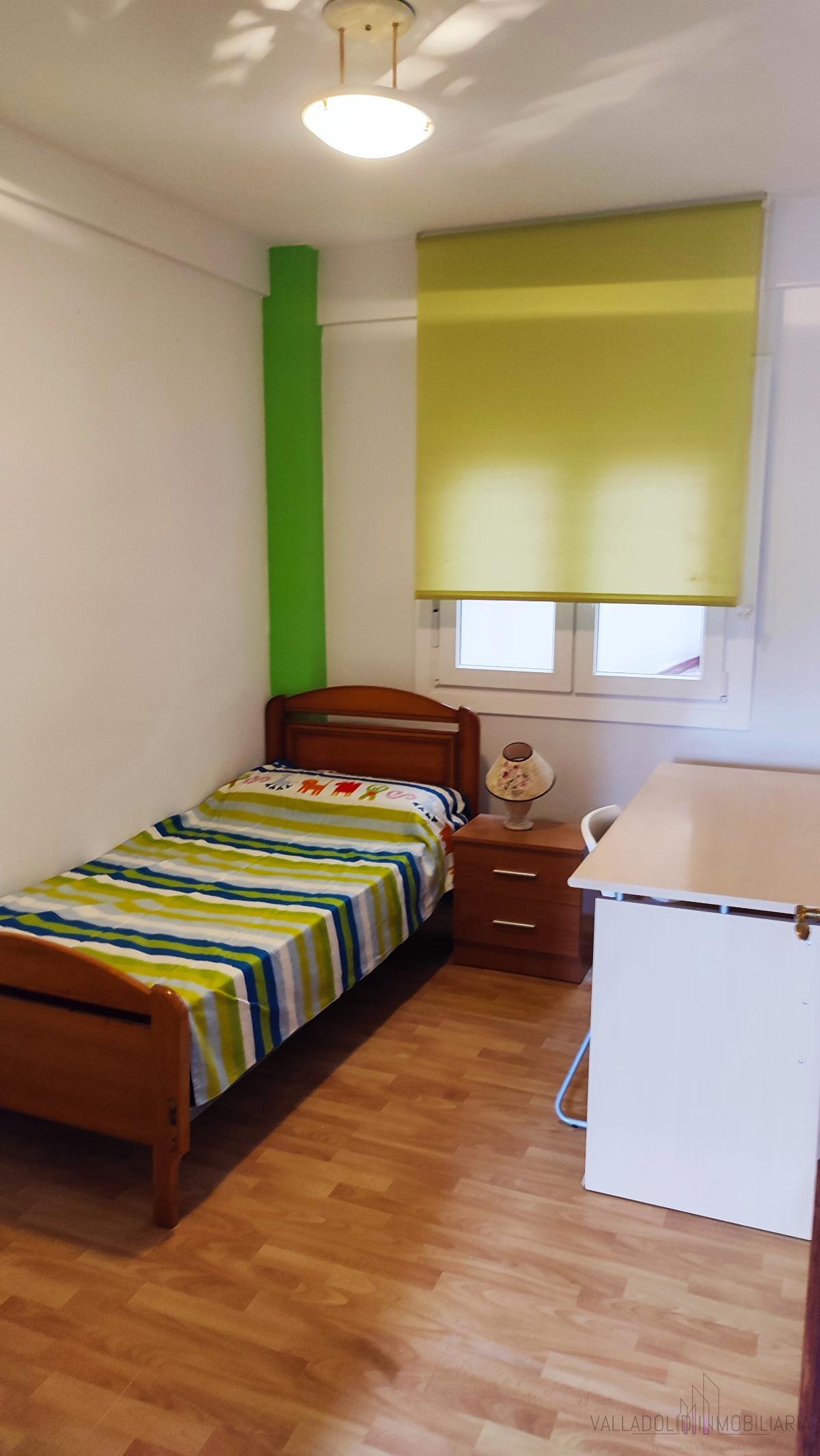 For rent of flat in Valladolid