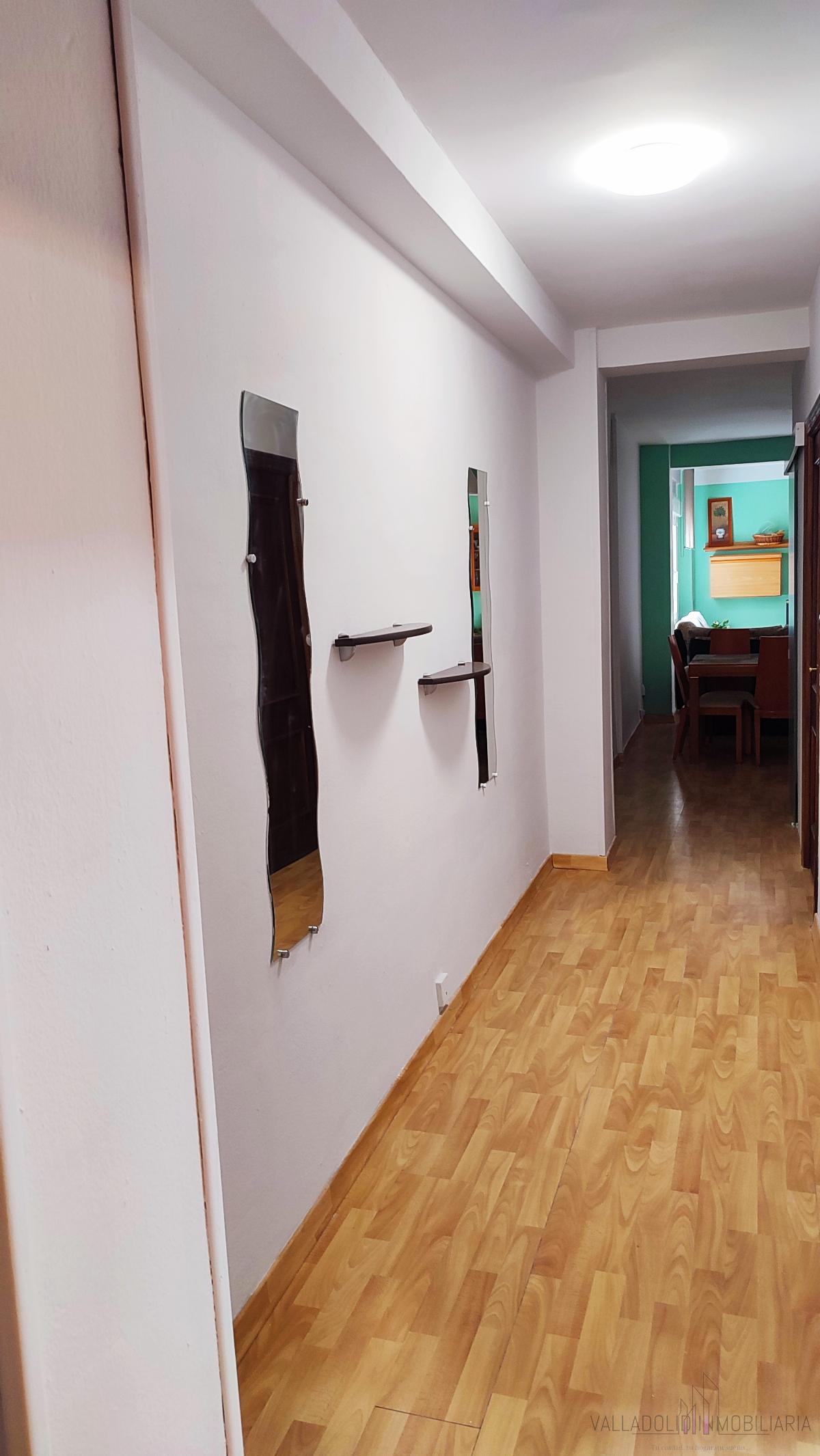 For rent of flat in Valladolid