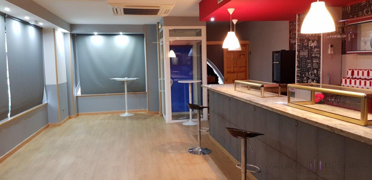For sale of premises in Valladolid