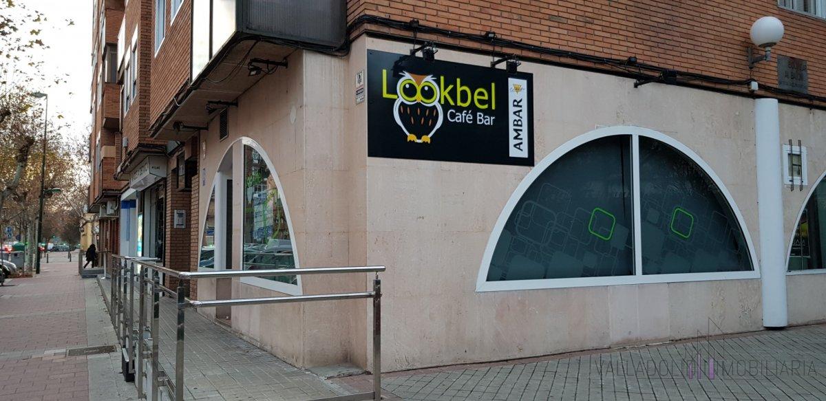 For sale of premises in Valladolid