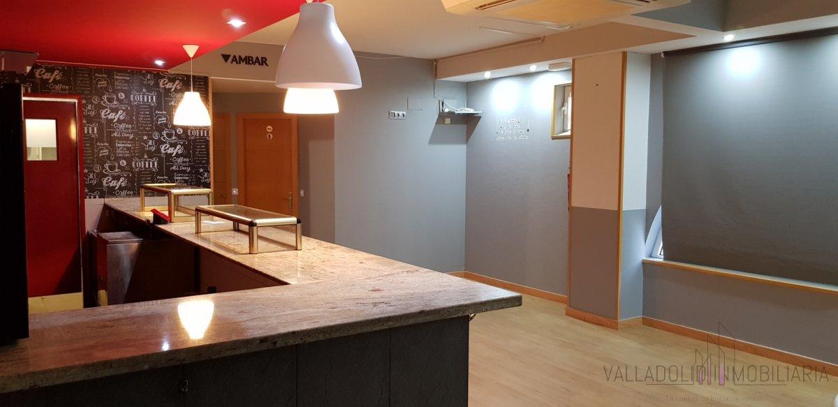 For sale of premises in Valladolid