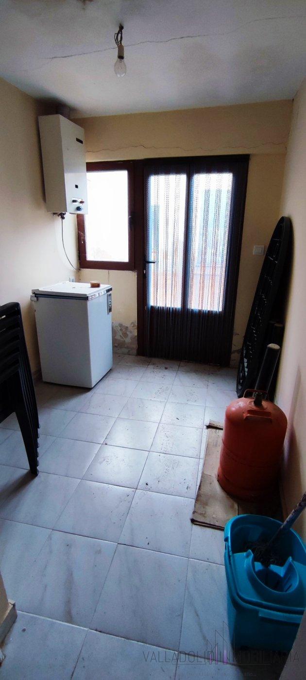 For sale of house in Nava del Rey
