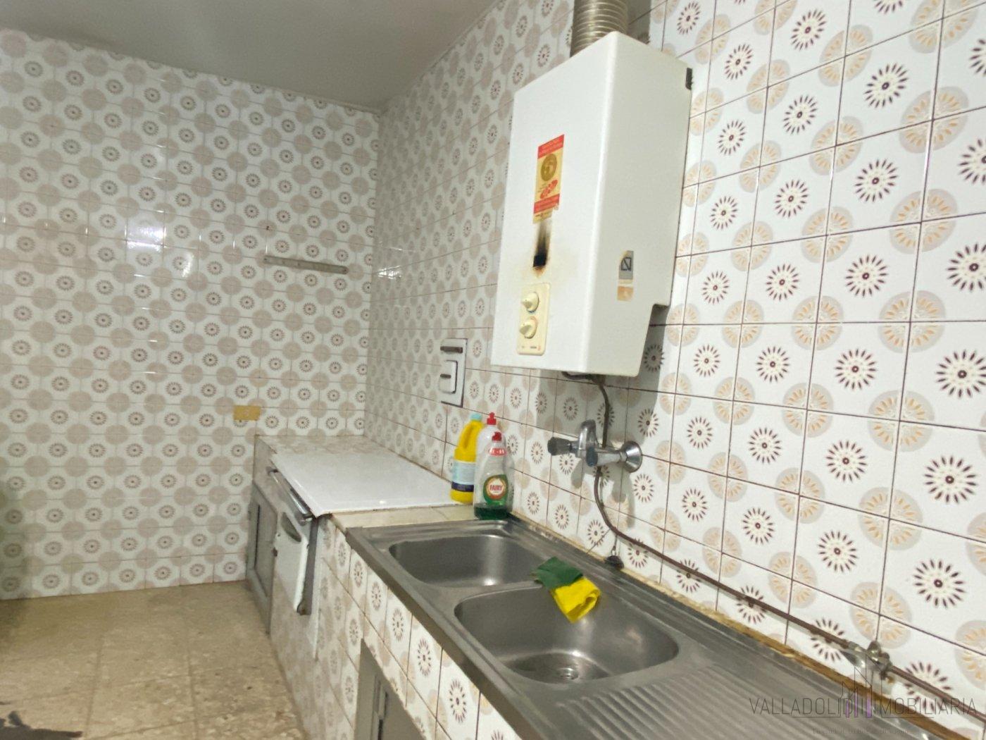 For sale of house in Nava del rey