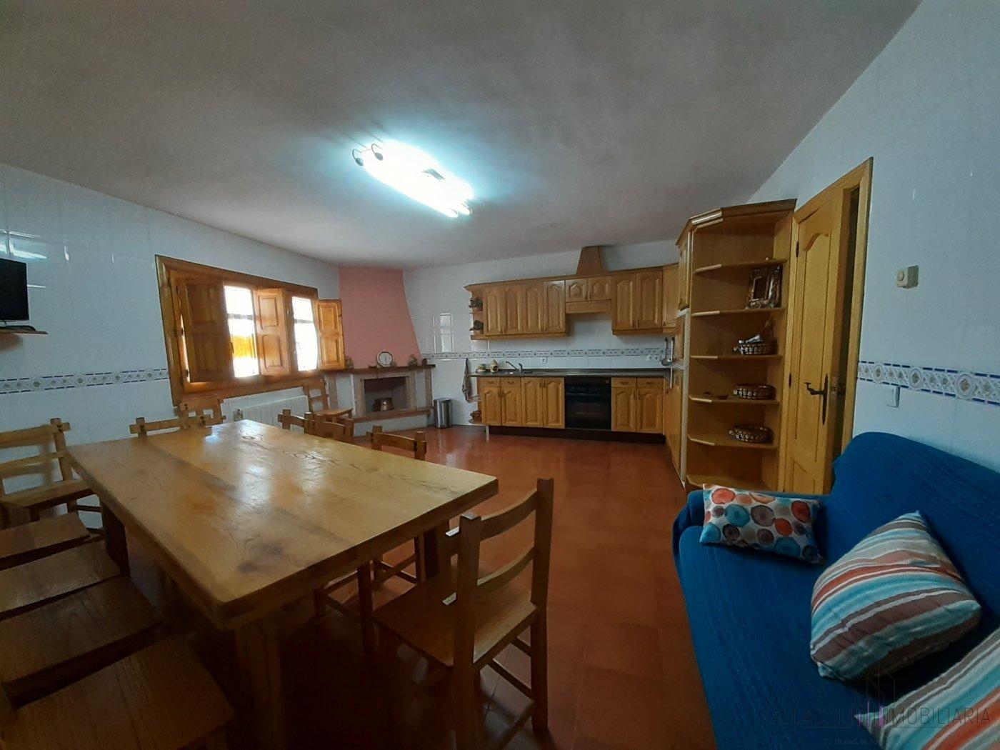 For sale of house in Tiedra