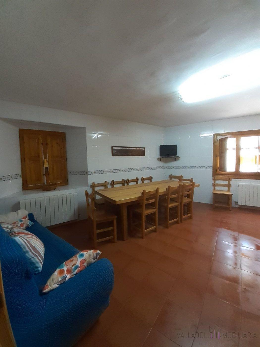 For sale of house in Tiedra