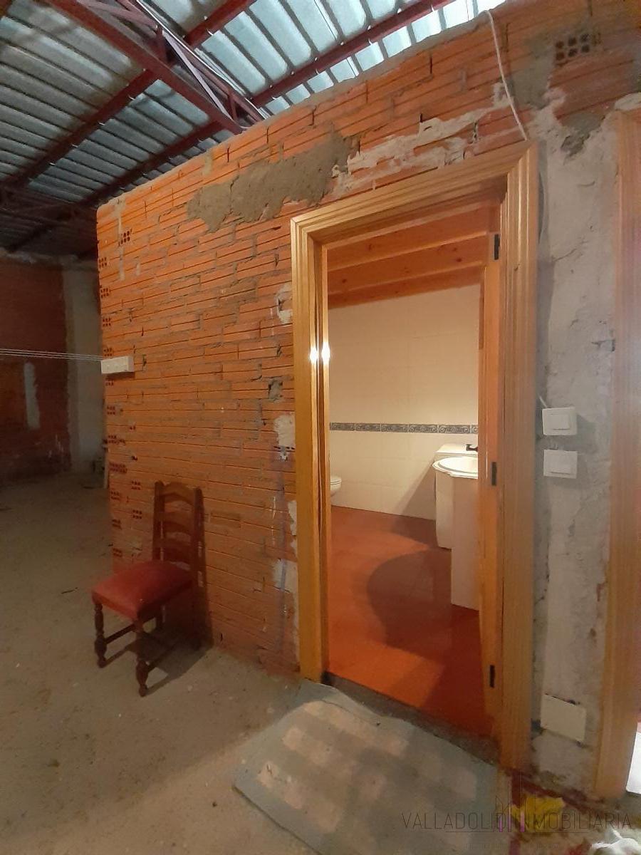 For sale of house in Tiedra
