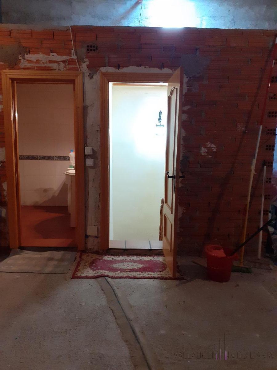 For sale of house in Tiedra