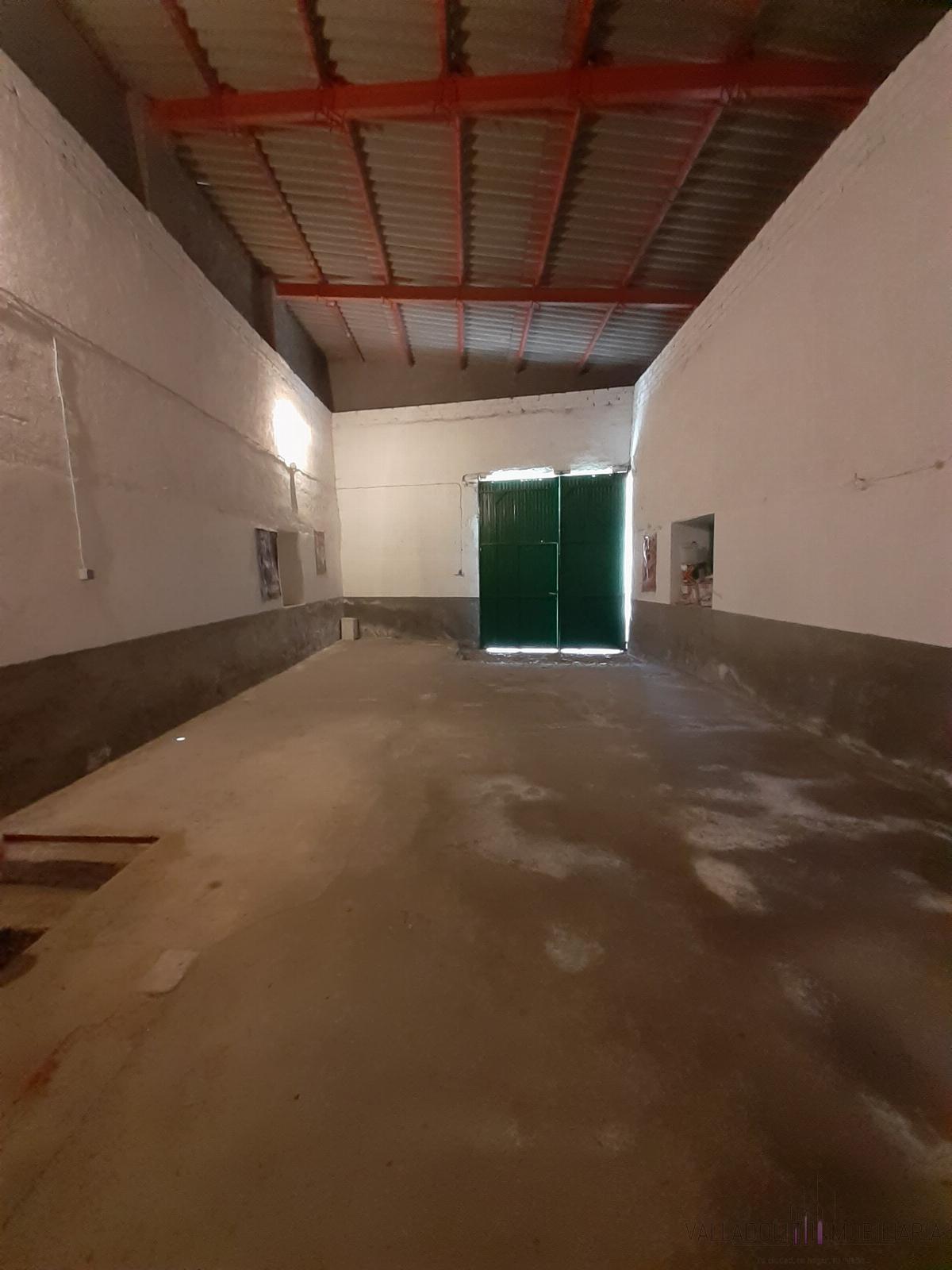 For sale of house in Tiedra