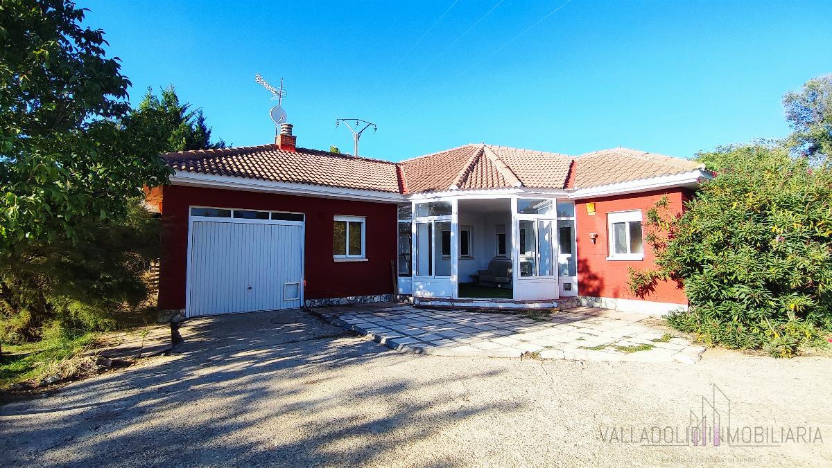 For rent of chalet in Cigales