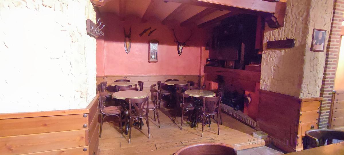 For sale of commercial in Valladolid