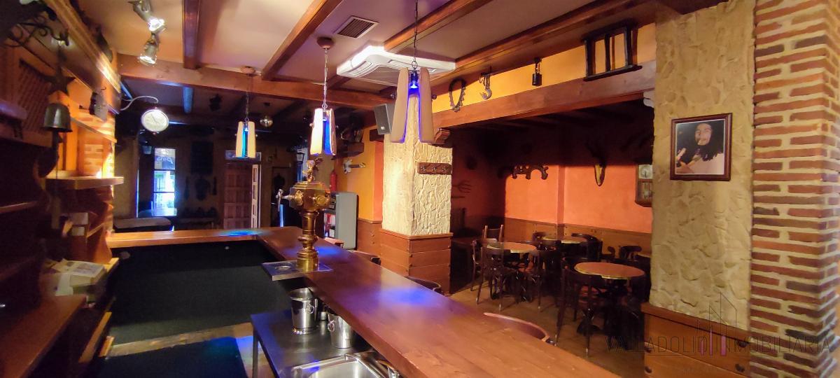 For sale of commercial in Valladolid
