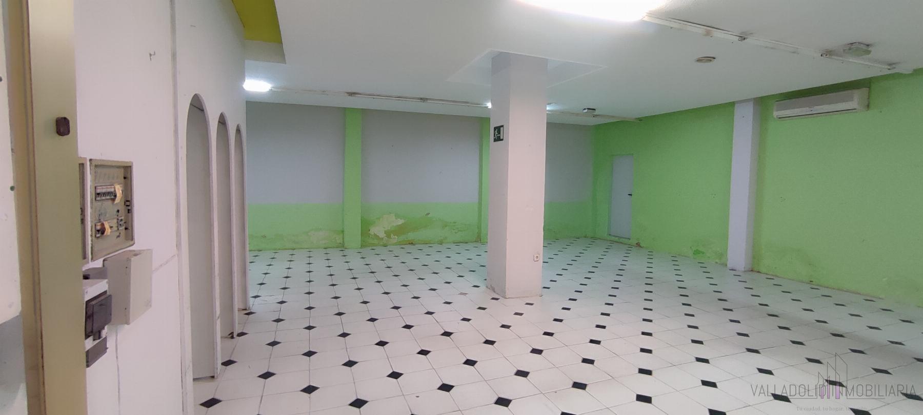 For rent of commercial in Valladolid