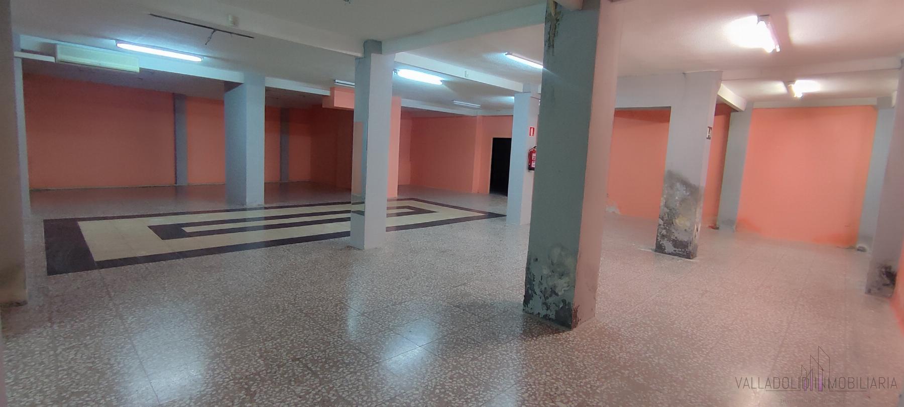 For rent of commercial in Valladolid
