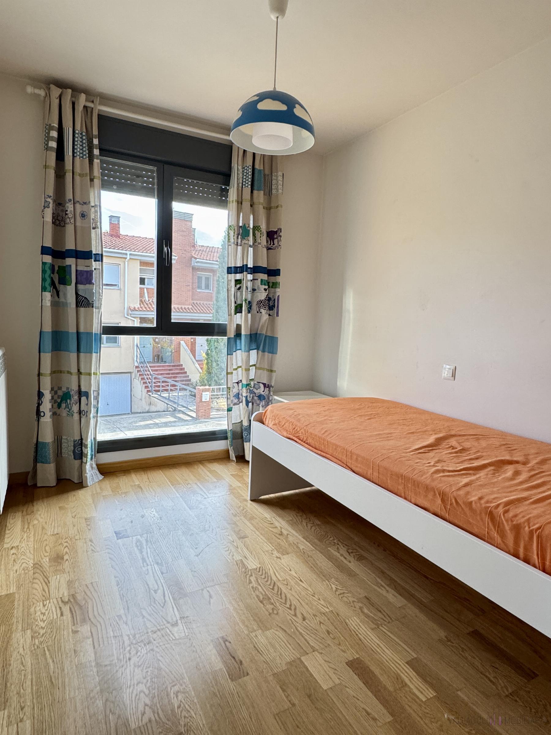 Venta de piso en Fuensaldaña