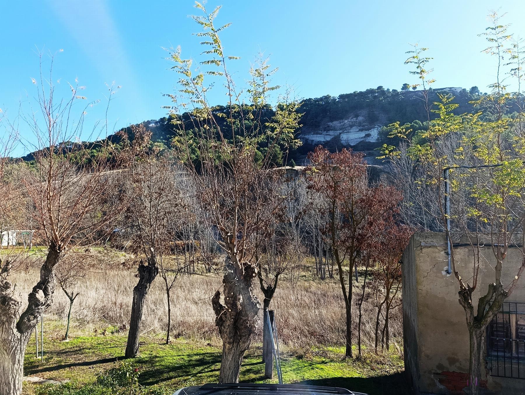 Venta de casa en Cabezón de Pisuerga