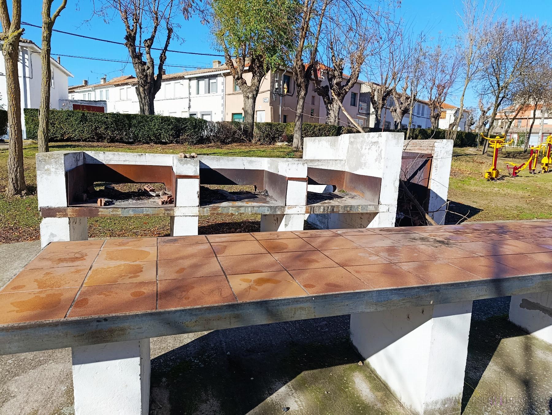 Venta de casa en Cabezón de Pisuerga