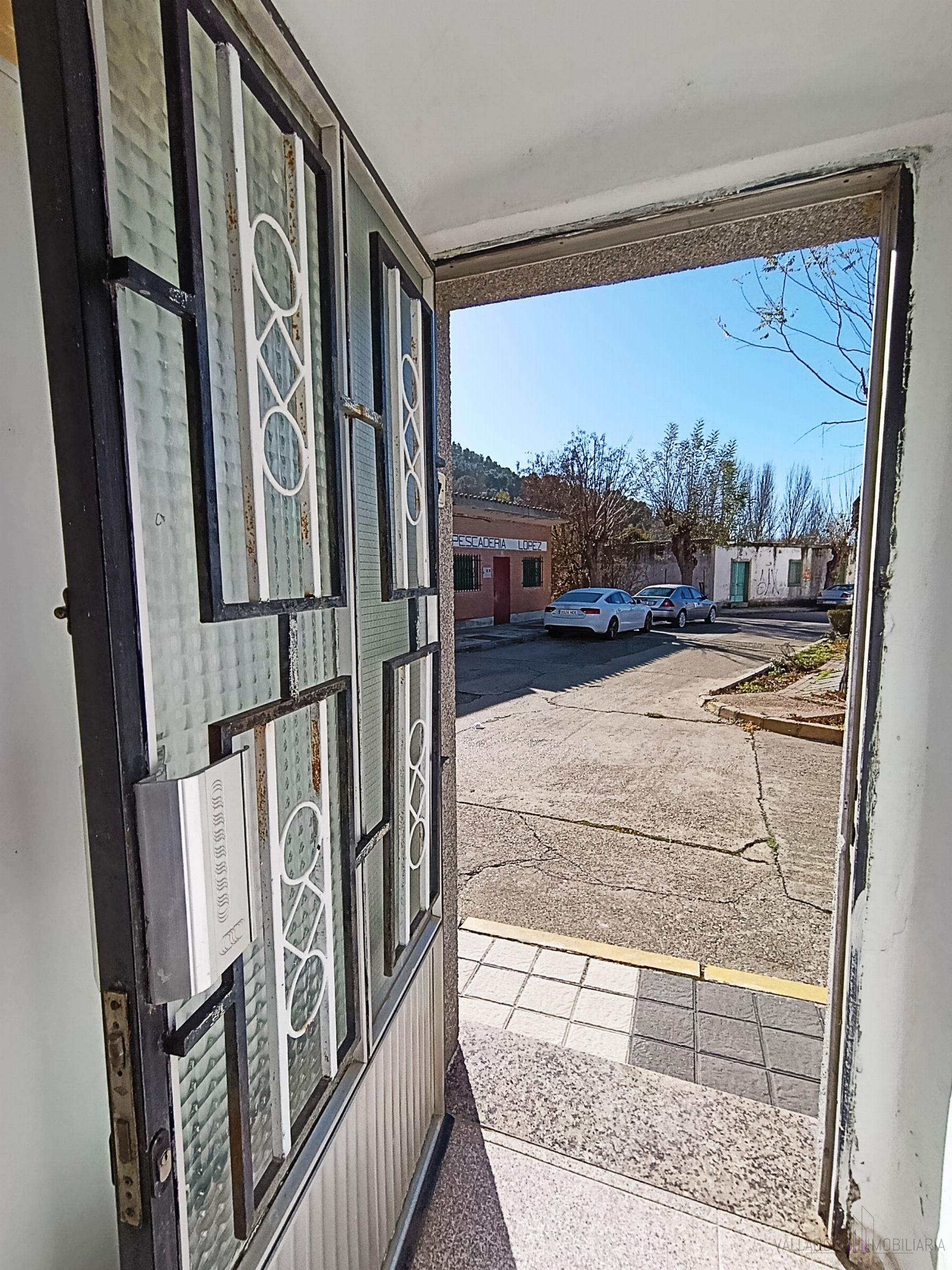 Venta de casa en Cabezón de Pisuerga