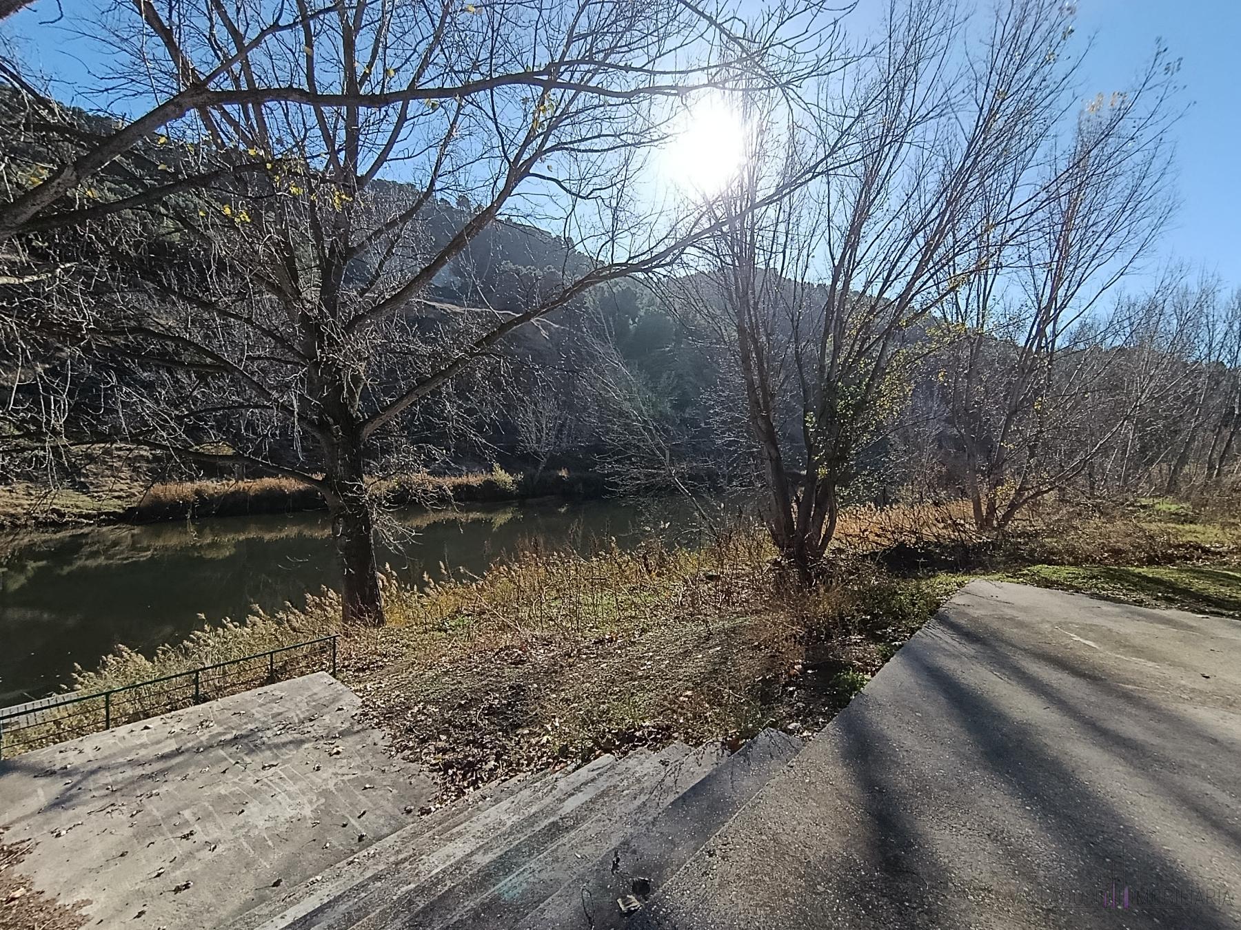 Venta de casa en Cabezón de Pisuerga