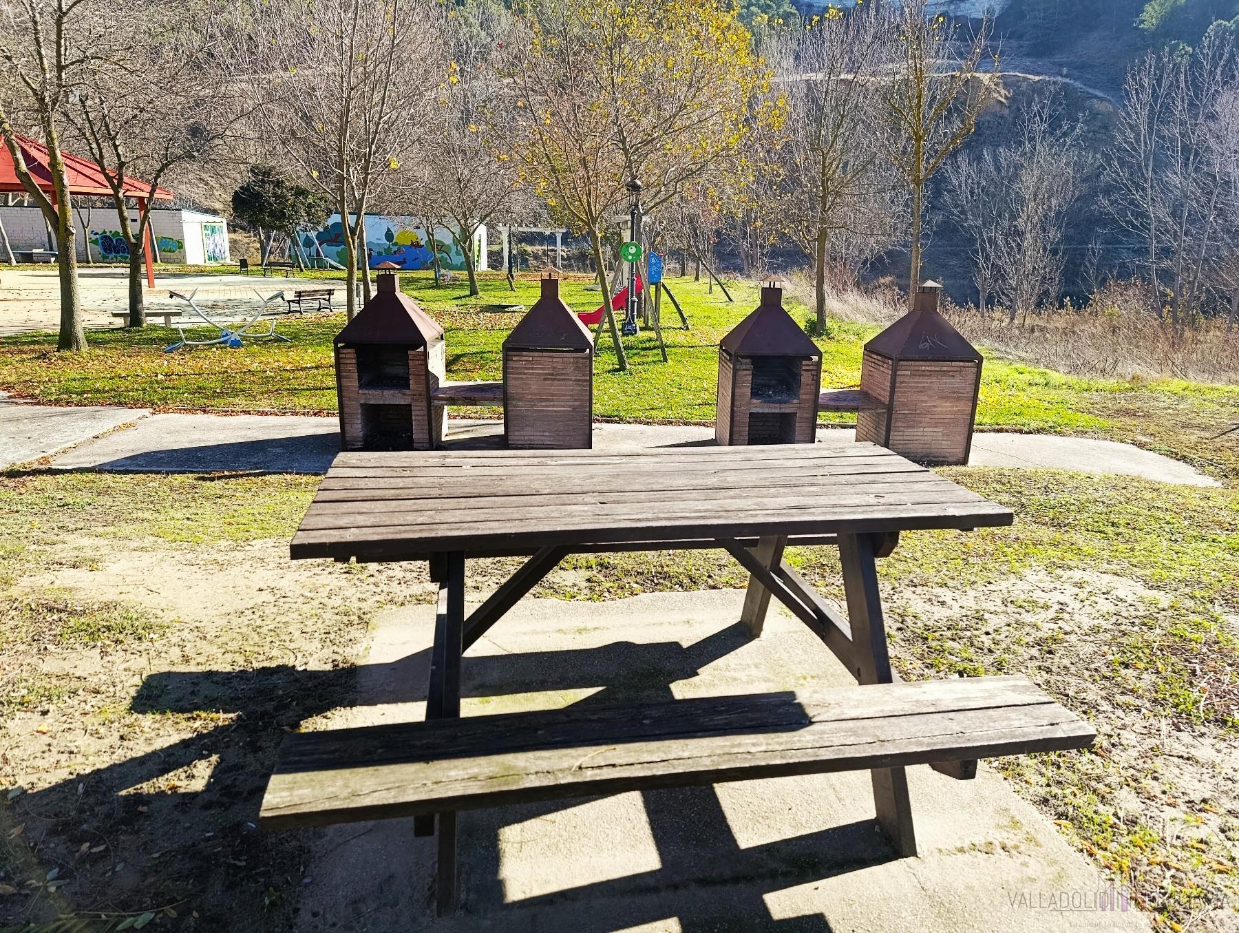 Venta de casa en Cabezón de Pisuerga