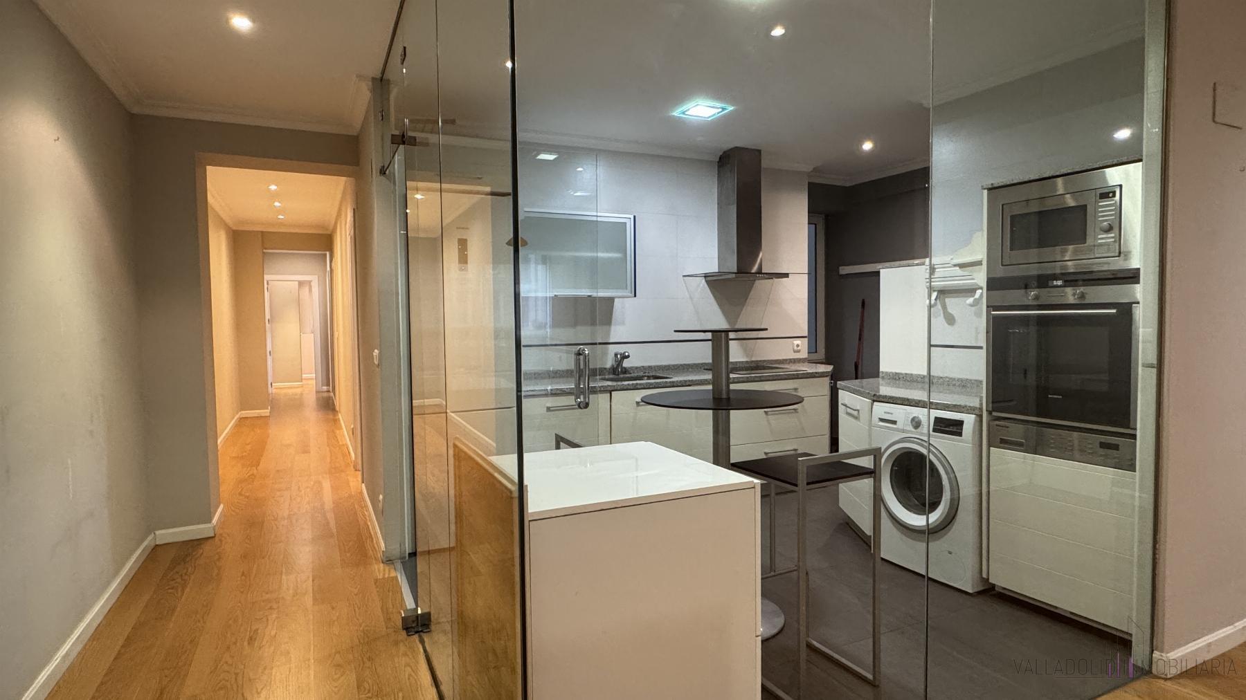 For rent of flat in Valladolid