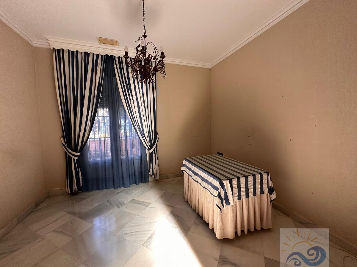 Venta de casa en Sanlúcar de Barrameda