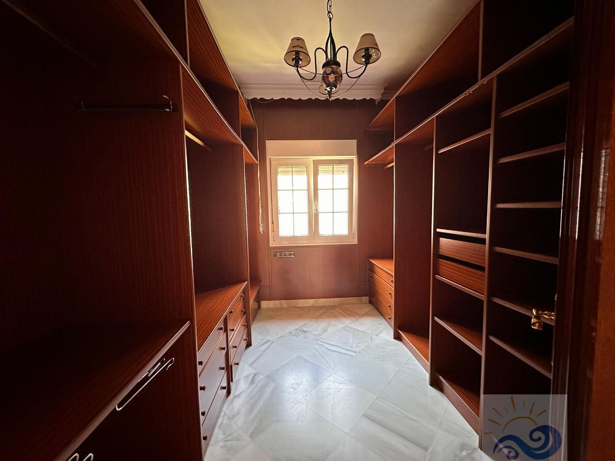 Venta de casa en Sanlúcar de Barrameda