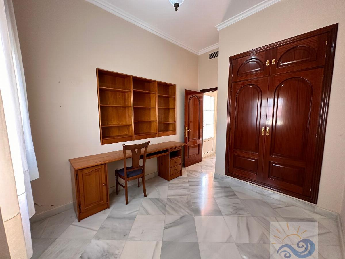 Venta de casa en Sanlúcar de Barrameda