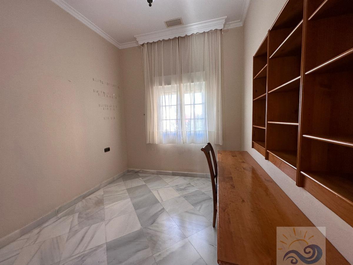 Venta de casa en Sanlúcar de Barrameda