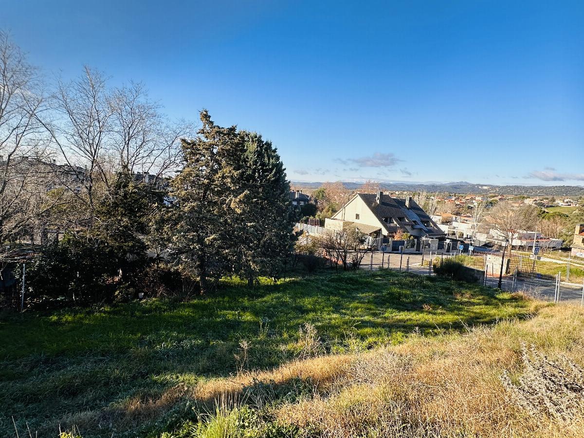 Venta de terreno en Quijorna
