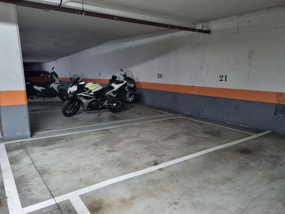 Venta de garaje en Madrid