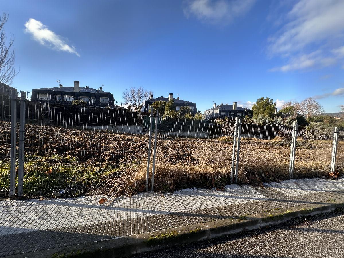 Venta de terreno en Quijorna