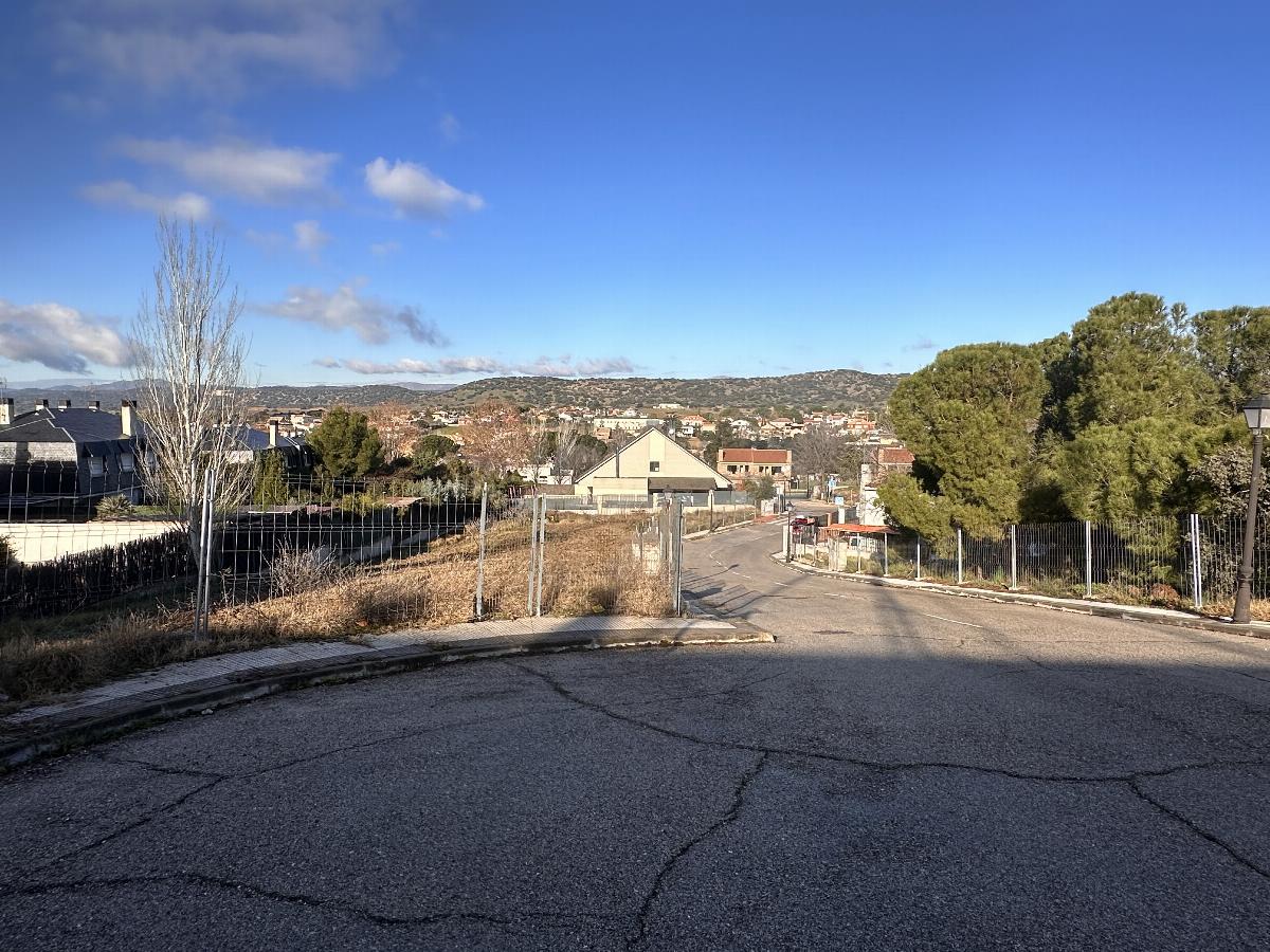 Venta de terreno en Quijorna