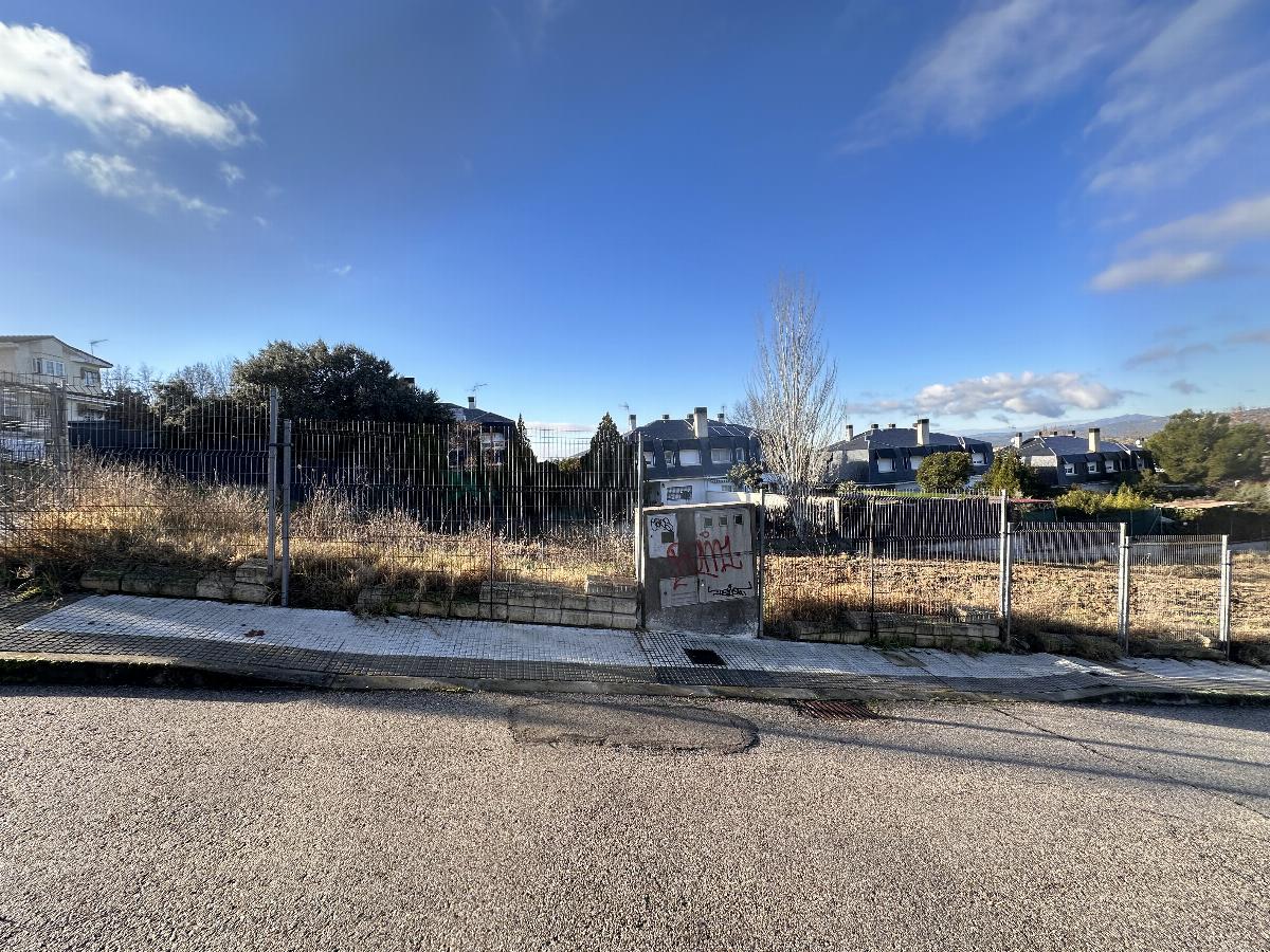 Venta de terreno en Quijorna