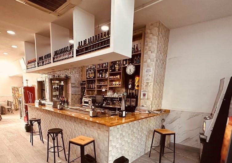 Venta de local comercial en Madrid