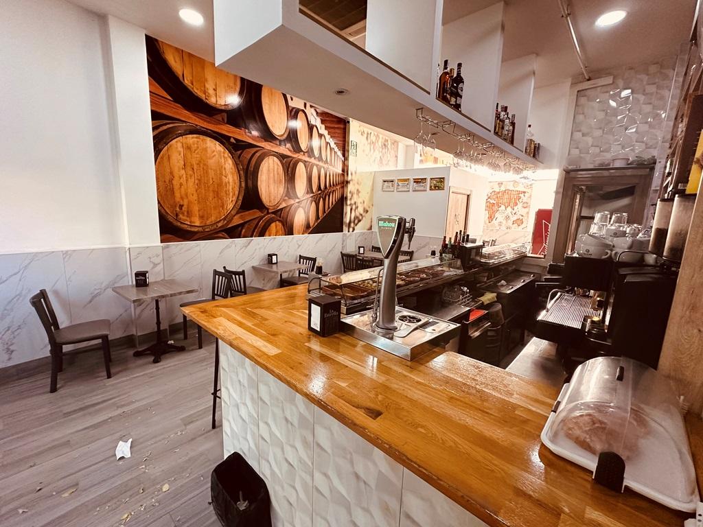 Venta de local comercial en Madrid