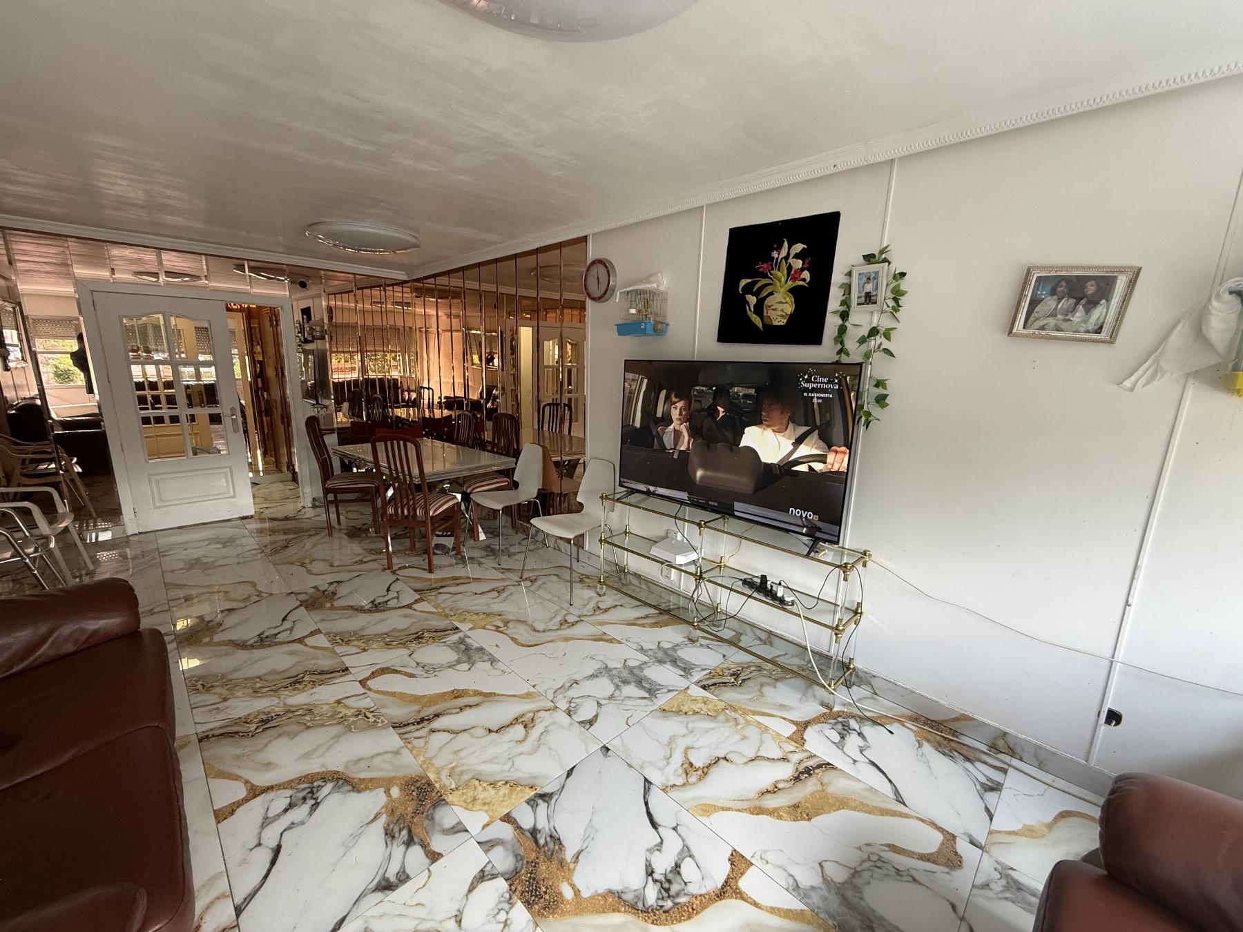 Salón