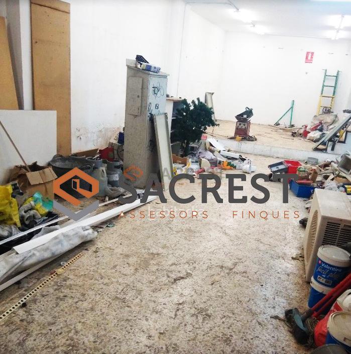 Venta de local en Mollet del Vallès
