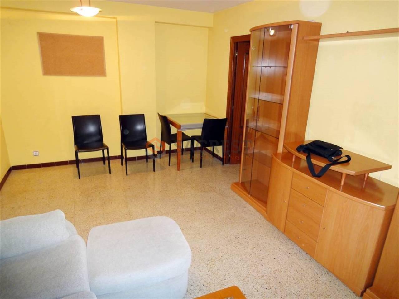 For sale of flat in Mollet del Vallès