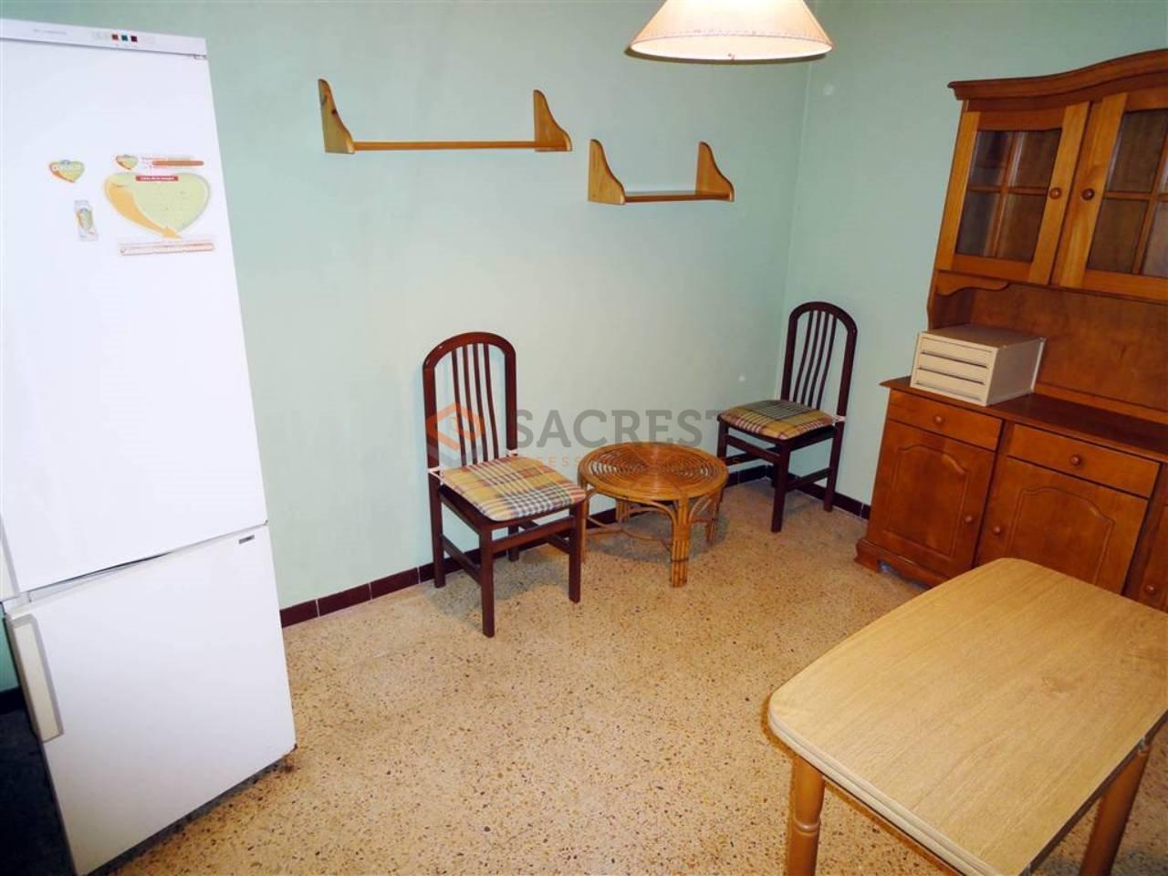 For sale of flat in Mollet del Vallès